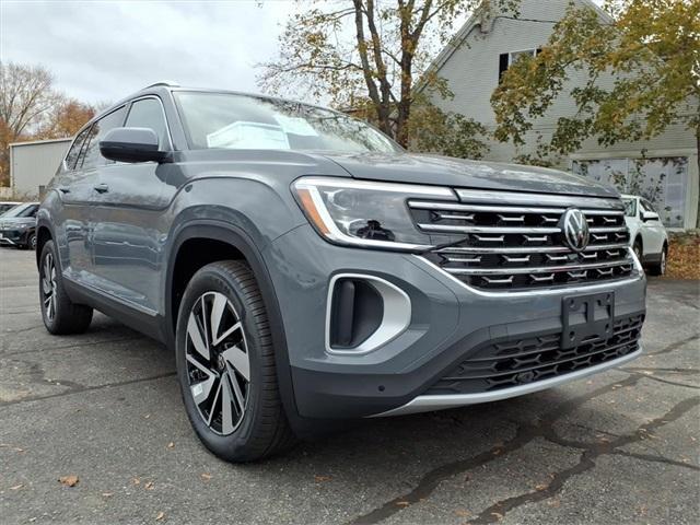 new 2026 Volkswagen Atlas car, priced at $49,369