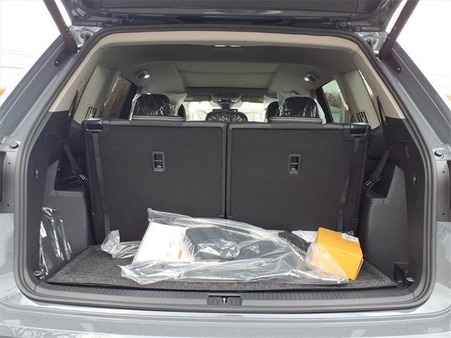 new 2026 Volkswagen Atlas car, priced at $49,369