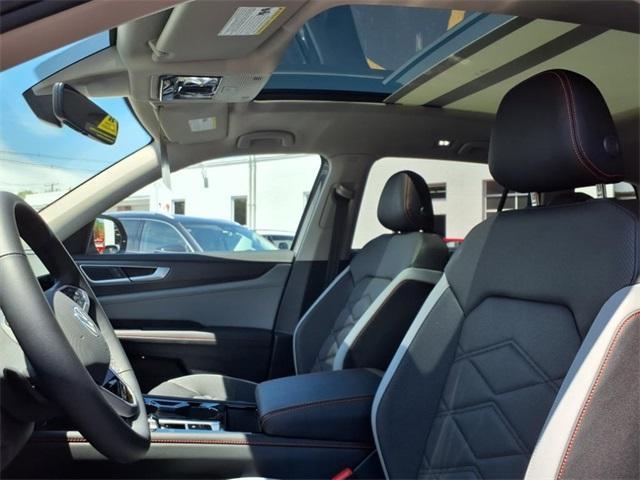 new 2025 Volkswagen Atlas car, priced at $46,168