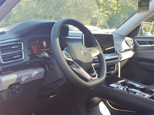 new 2026 Volkswagen Atlas car, priced at $49,062