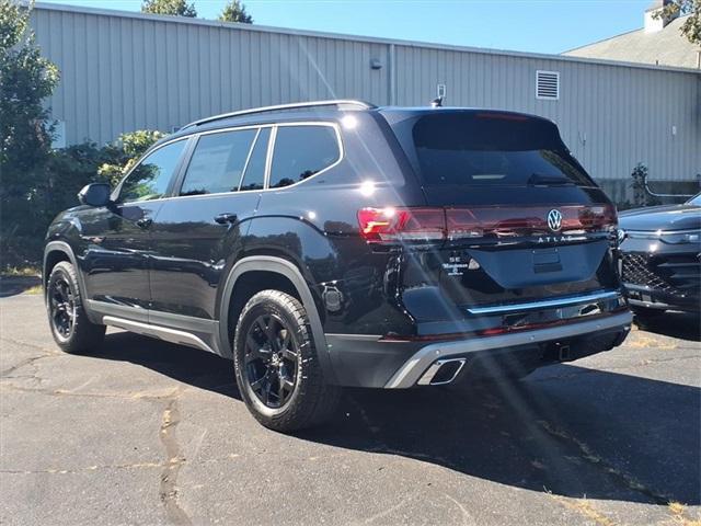 new 2026 Volkswagen Atlas car, priced at $49,062