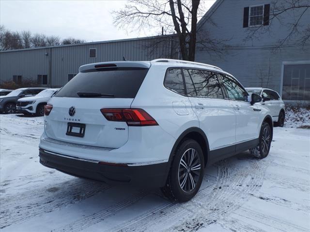 new 2024 Volkswagen Tiguan car, priced at $36,051