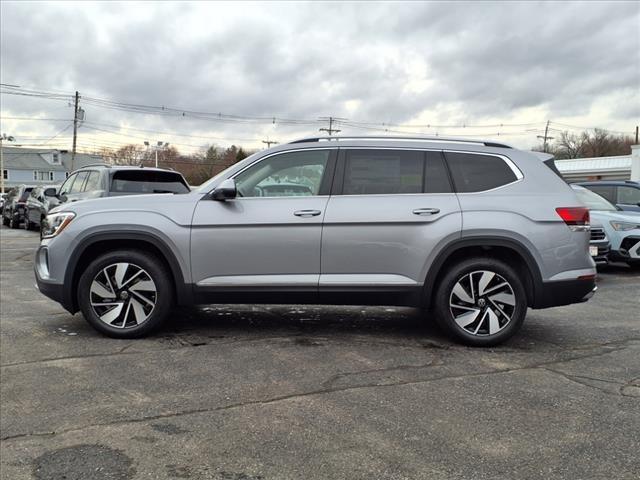 new 2025 Volkswagen Atlas car, priced at $51,131
