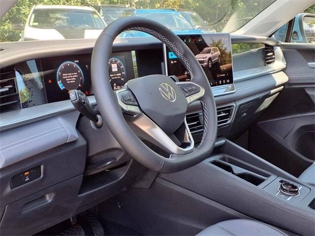 new 2025 Volkswagen Tiguan car, priced at $35,955