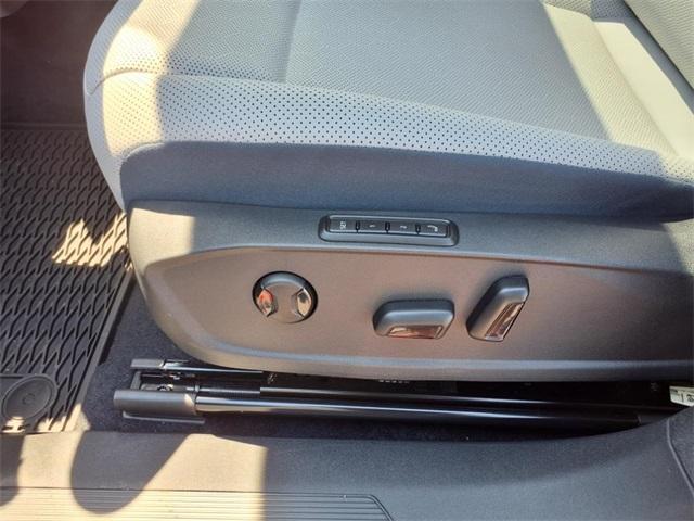 new 2025 Volkswagen ID.4 car, priced at $49,841