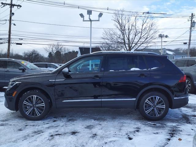 new 2024 Volkswagen Tiguan car, priced at $36,456