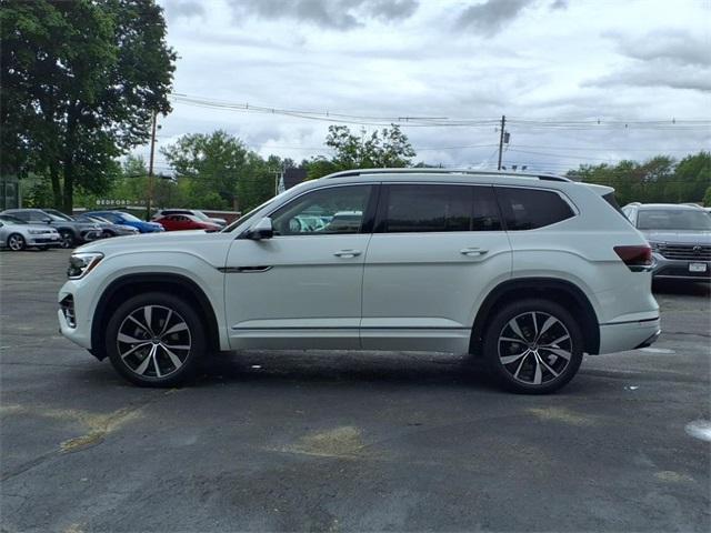 new 2025 Volkswagen Atlas car, priced at $51,077