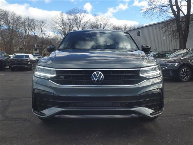 new 2024 Volkswagen Tiguan car, priced at $38,379