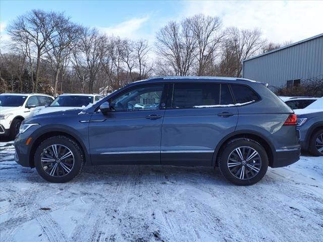 new 2024 Volkswagen Tiguan car, priced at $36,456