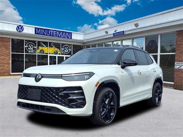 new 2025 Volkswagen Tiguan car, priced at $38,300
