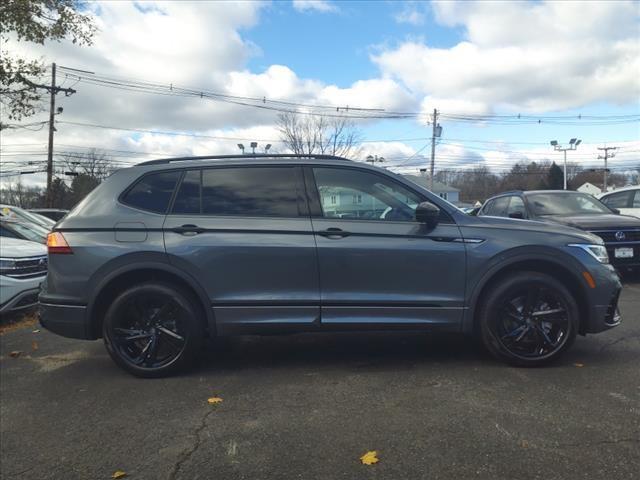 new 2024 Volkswagen Tiguan car, priced at $39,014