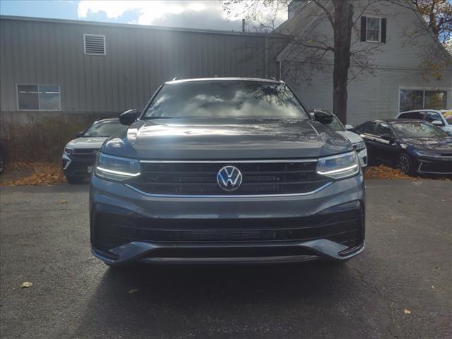 new 2024 Volkswagen Tiguan car, priced at $39,014