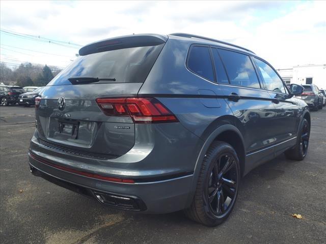 new 2024 Volkswagen Tiguan car, priced at $39,014