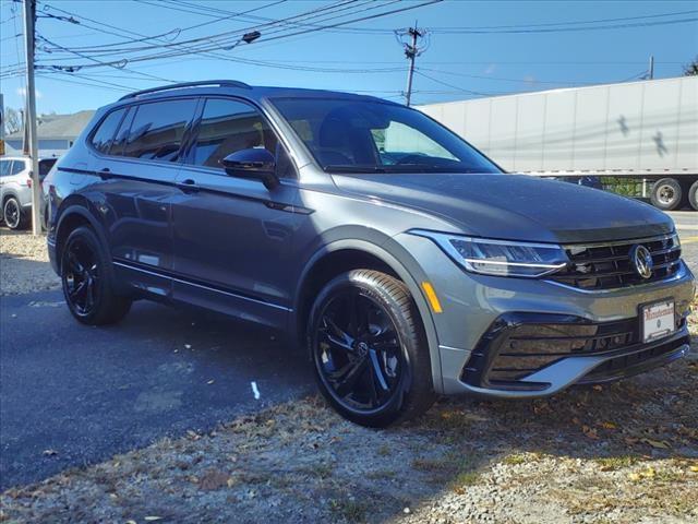 new 2024 Volkswagen Tiguan car, priced at $38,841