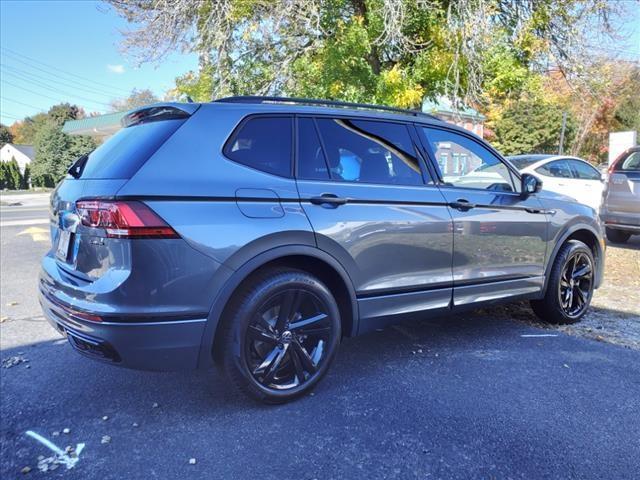 new 2024 Volkswagen Tiguan car, priced at $38,841