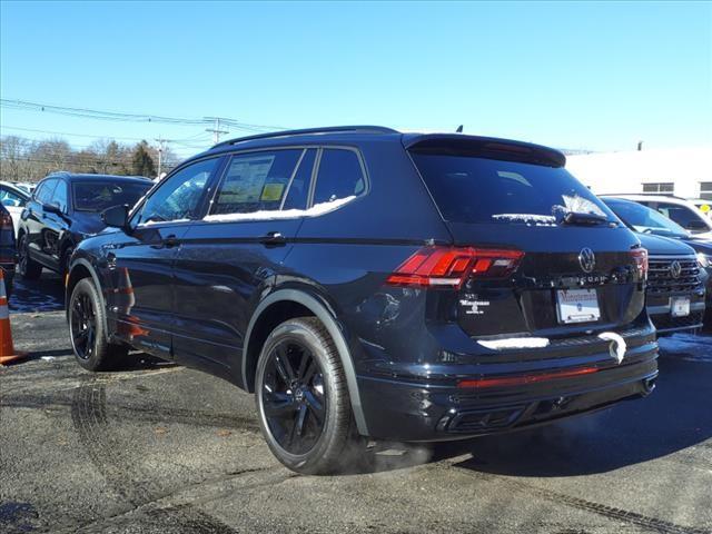 new 2024 Volkswagen Tiguan car, priced at $39,014