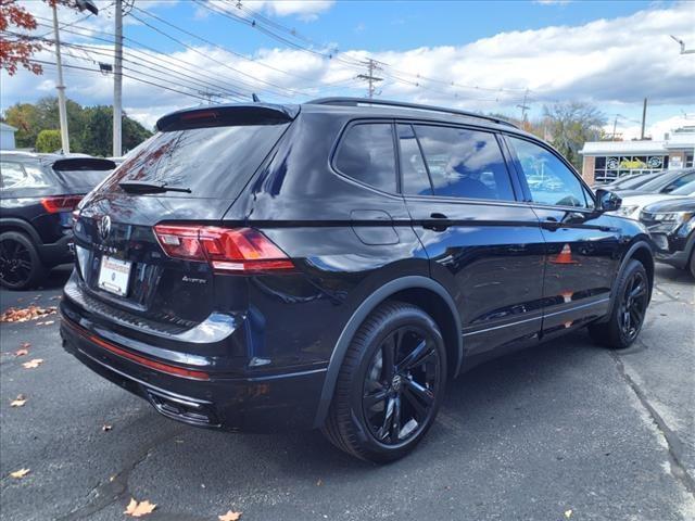 new 2024 Volkswagen Tiguan car, priced at $39,014