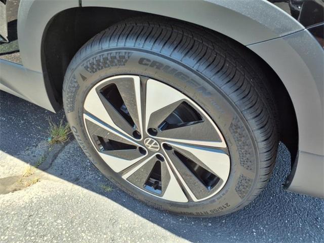 new 2025 Volkswagen Taos car, priced at $30,736