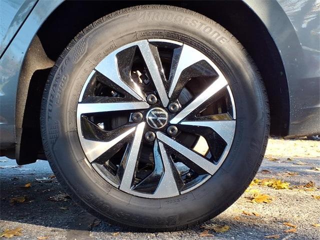 used 2023 Volkswagen Jetta car, priced at $19,995