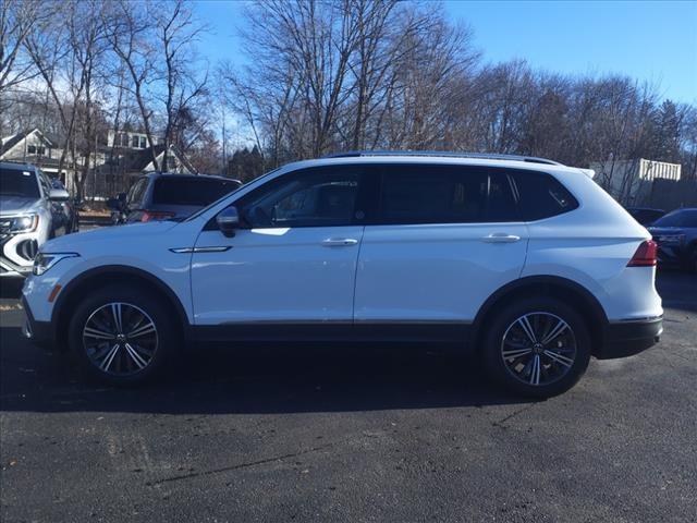 new 2024 Volkswagen Tiguan car, priced at $36,051