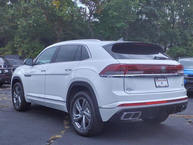 new 2024 Volkswagen Atlas Cross Sport car, priced at $52,416