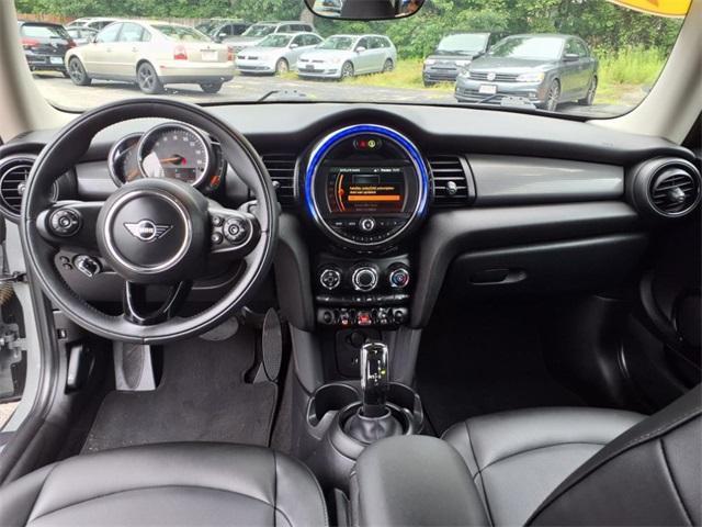 used 2020 MINI Hardtop car, priced at $18,728