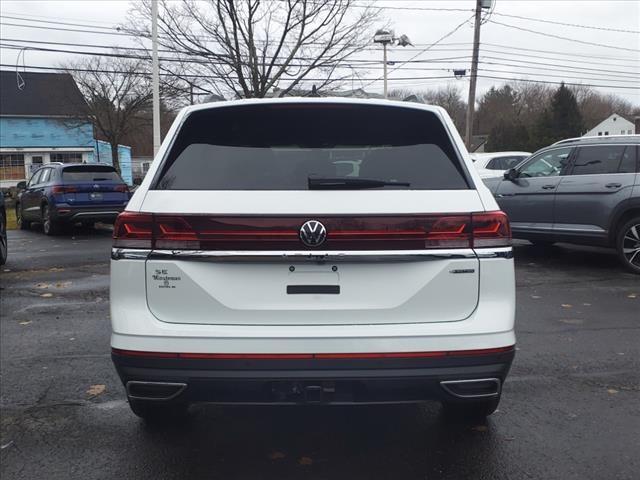 new 2025 Volkswagen Atlas car, priced at $48,527