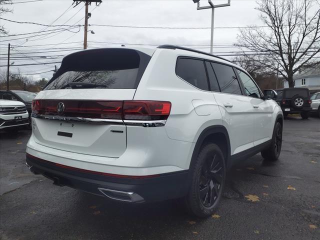 new 2025 Volkswagen Atlas car, priced at $48,527