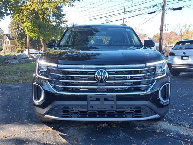 new 2026 Volkswagen Atlas car, priced at $41,372