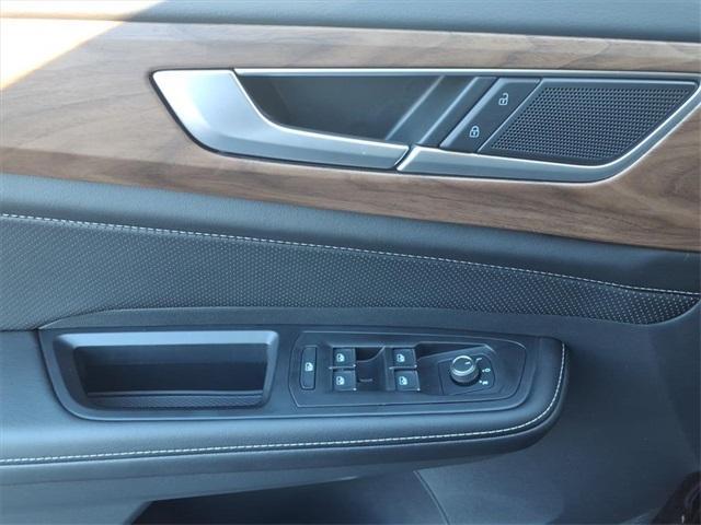 new 2026 Volkswagen Atlas car, priced at $41,372
