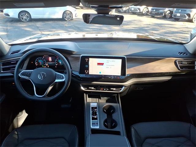 new 2026 Volkswagen Atlas car, priced at $41,372