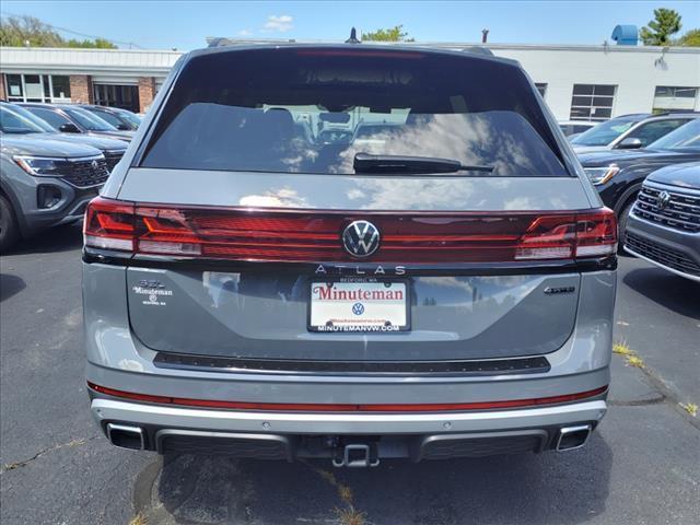 new 2024 Volkswagen Atlas car, priced at $54,991