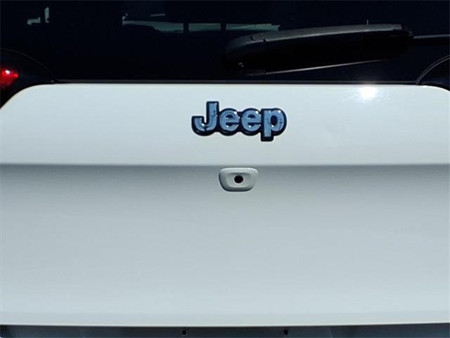 used 2018 Jeep Cherokee car, priced at $16,513