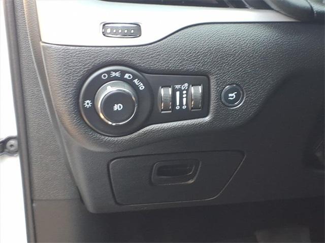 used 2018 Jeep Cherokee car, priced at $16,513