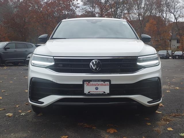 new 2024 Volkswagen Tiguan car, priced at $38,831