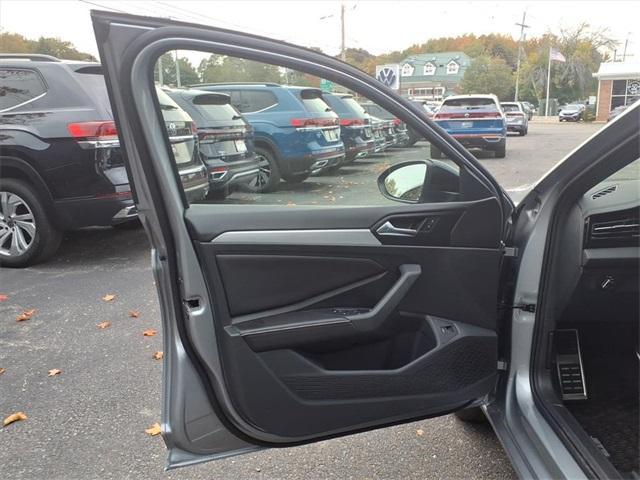 new 2025 Volkswagen Jetta car, priced at $24,323