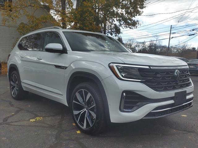 new 2025 Volkswagen Atlas car, priced at $57,056