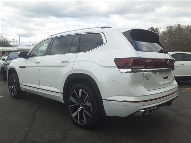 new 2025 Volkswagen Atlas car, priced at $57,056