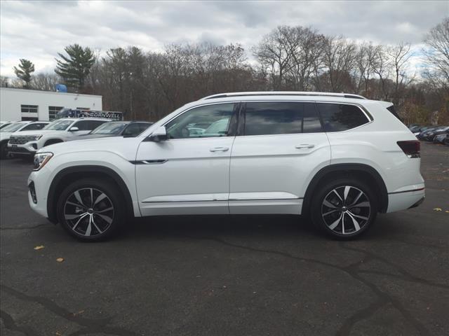 new 2025 Volkswagen Atlas car, priced at $57,056