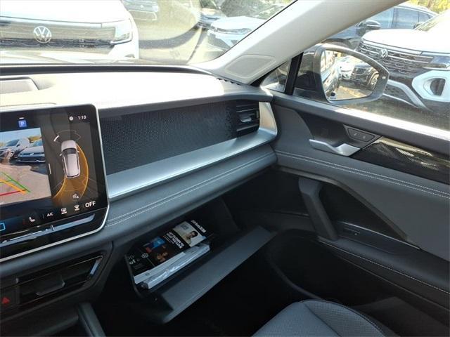 new 2025 Volkswagen Tiguan car, priced at $35,395