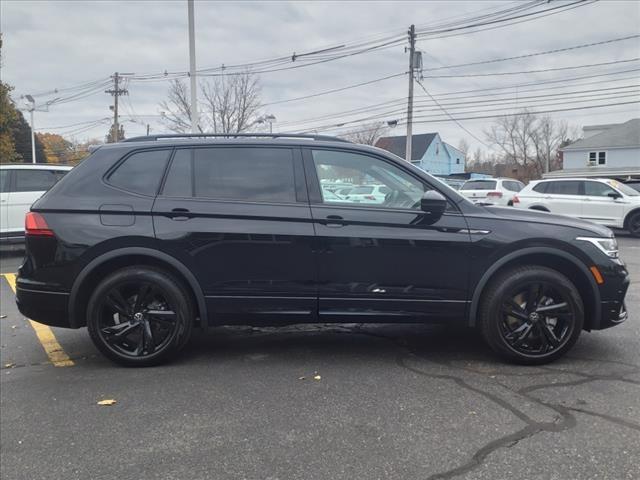 new 2024 Volkswagen Tiguan car, priced at $38,784