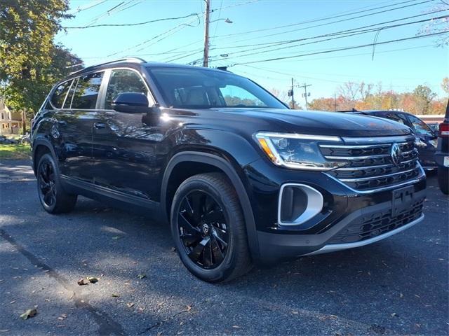 new 2026 Volkswagen Atlas car, priced at $46,022