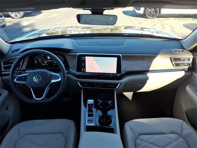 new 2026 Volkswagen Atlas car, priced at $46,022