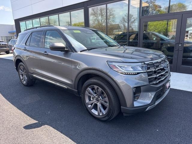 new 2025 Ford Explorer car, priced at $46,095