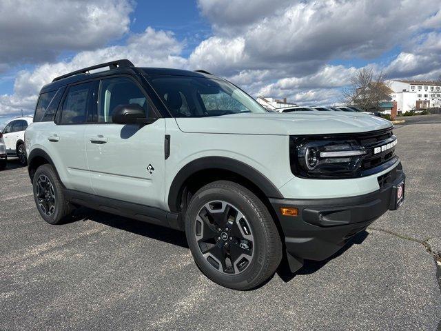 new 2024 Ford Bronco Sport car, priced at $37,250