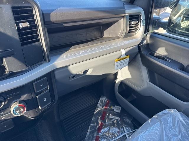 new 2025 Ford F-250 car, priced at $50,359
