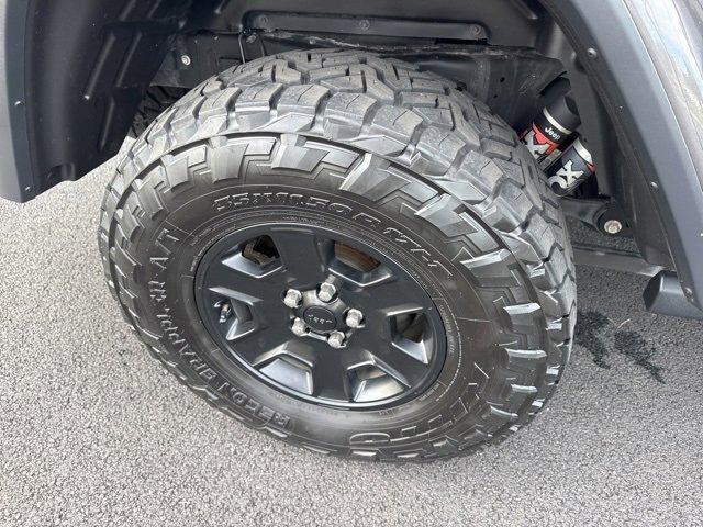 used 2021 Jeep Gladiator car, priced at $36,487