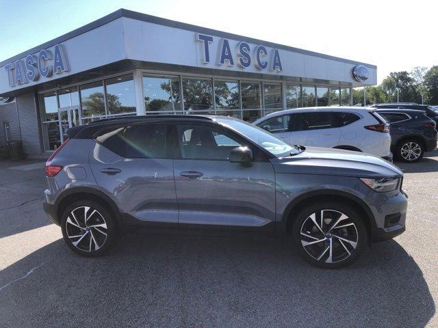 used 2021 Volvo XC40 car, priced at $24,988