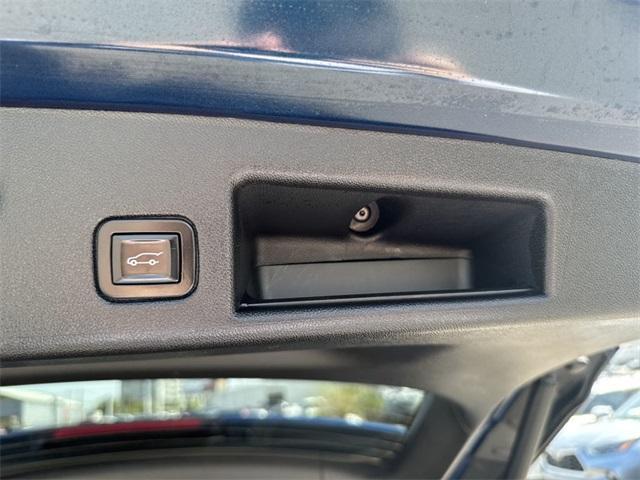 used 2019 Chevrolet Equinox car, priced at $13,497