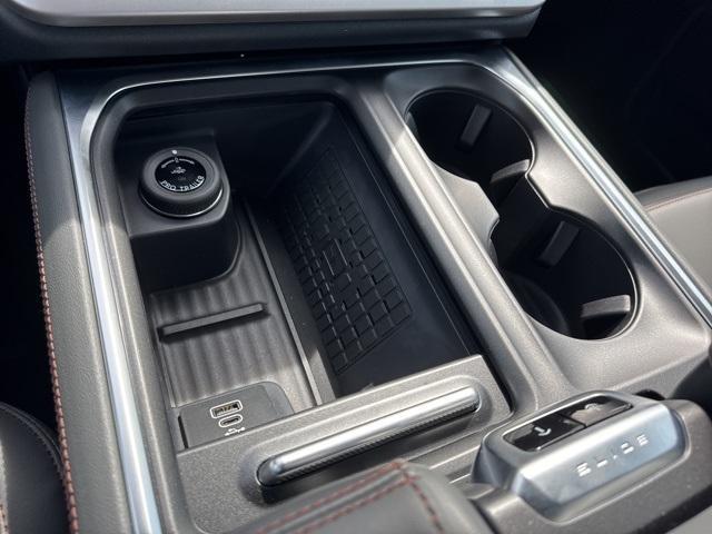 new 2025 Ford Expedition Max car, priced at $74,655